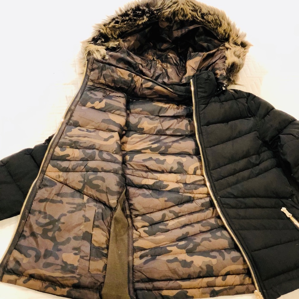 Reversible black and camo women’s jacket - Picture 2 of 7
